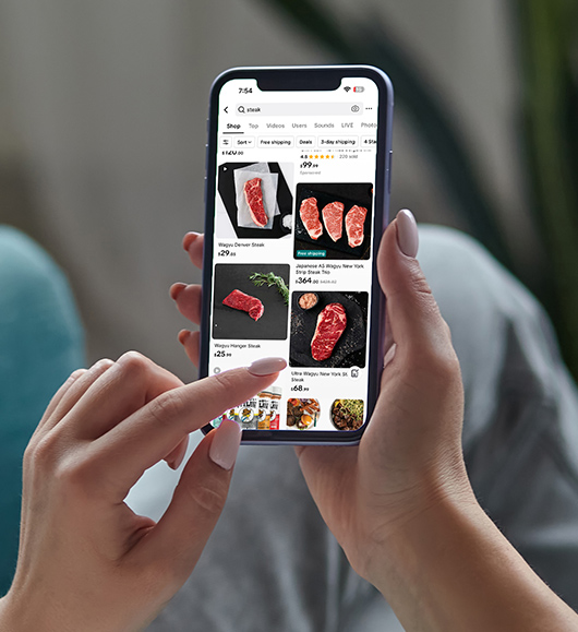 From Craving to Cart – Driving Holiday Sales Through Social Commerce